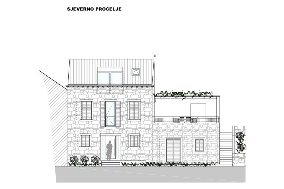 Casa in pietra prima fila al mare con terreno edificabile