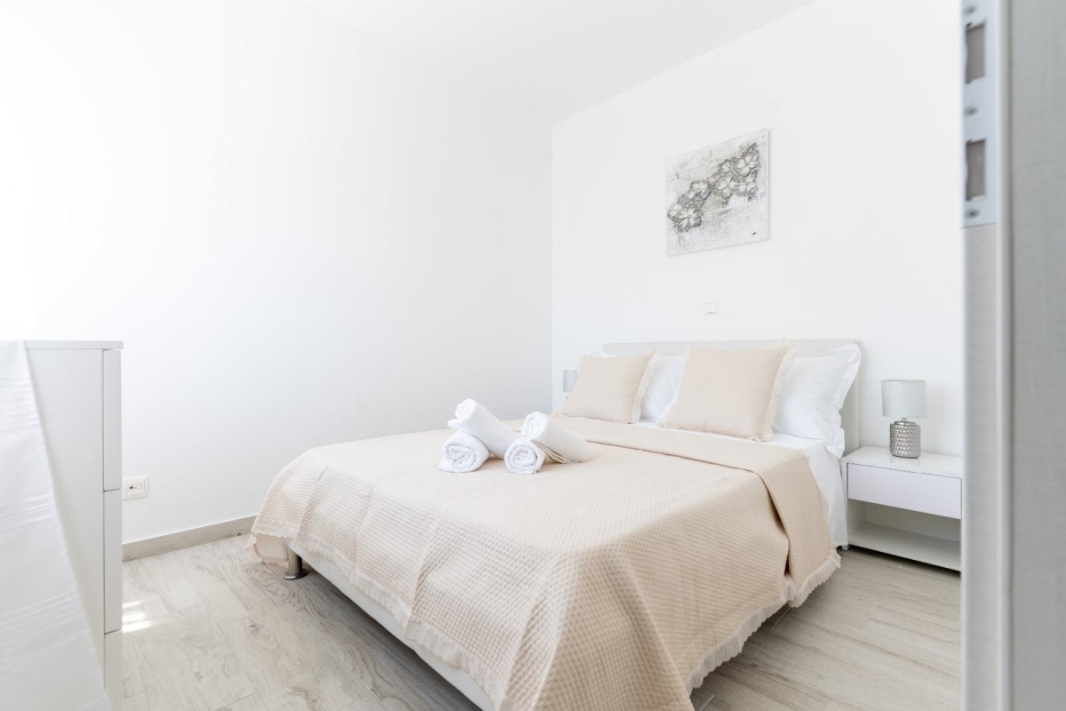 Moderno appartamento con tre camere da letto vicino al centro città