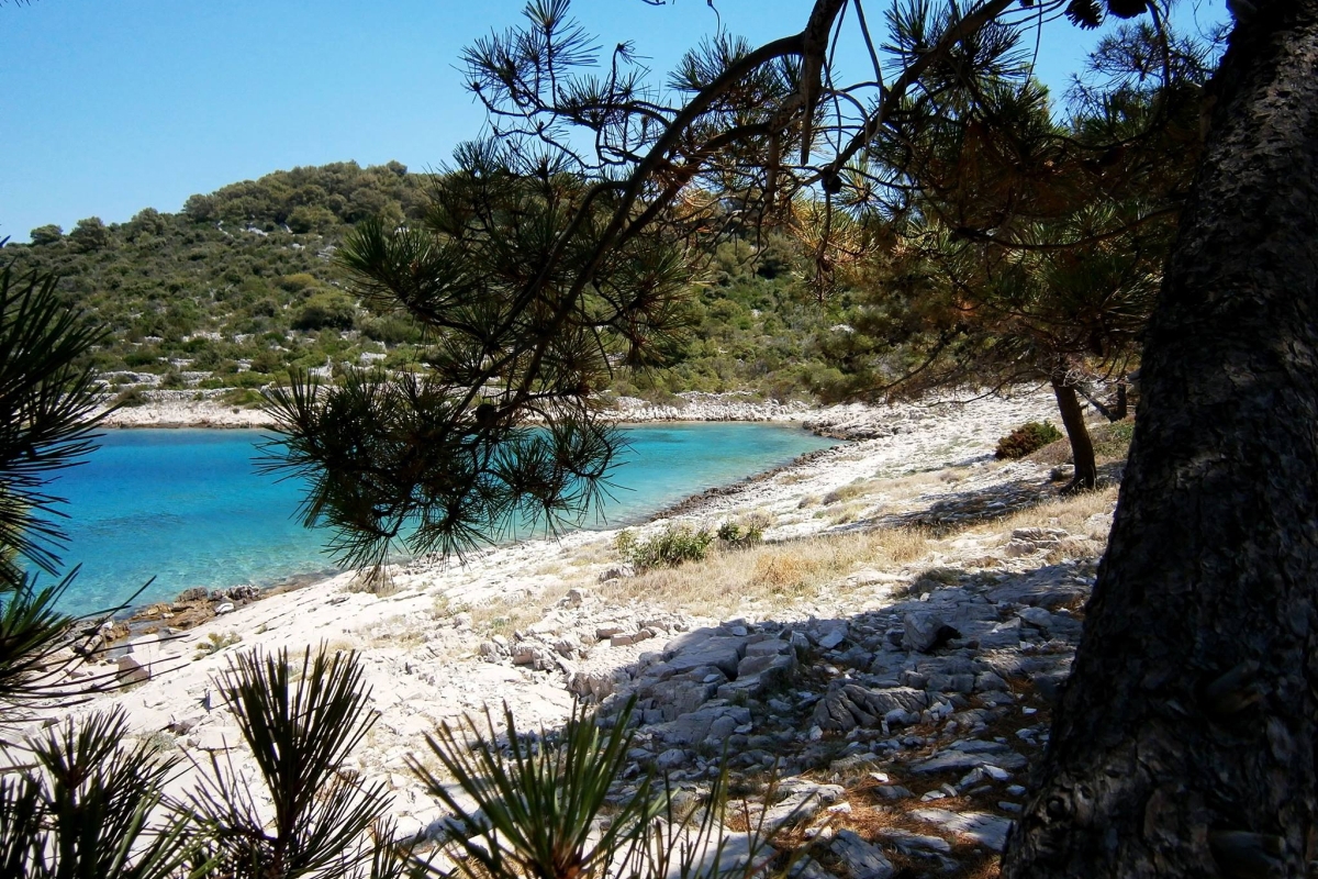 Esclusiva villa in pietra con vista panoramica sul mare