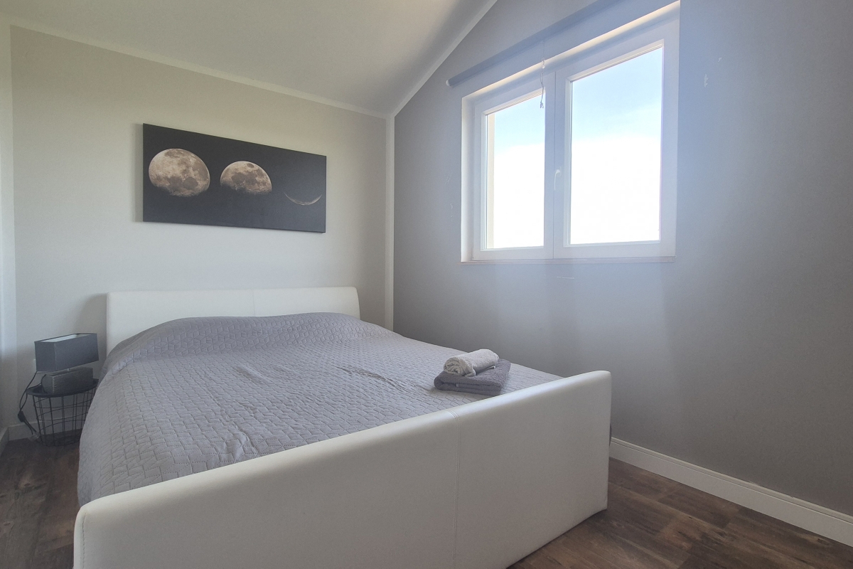 Casa con quattro camere da letto e piscina