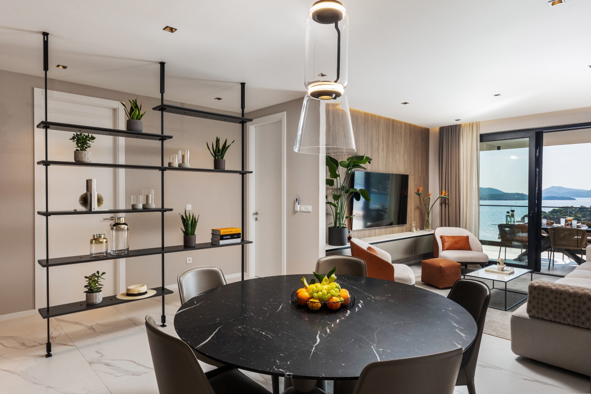 Moderno appartamento con vista mare