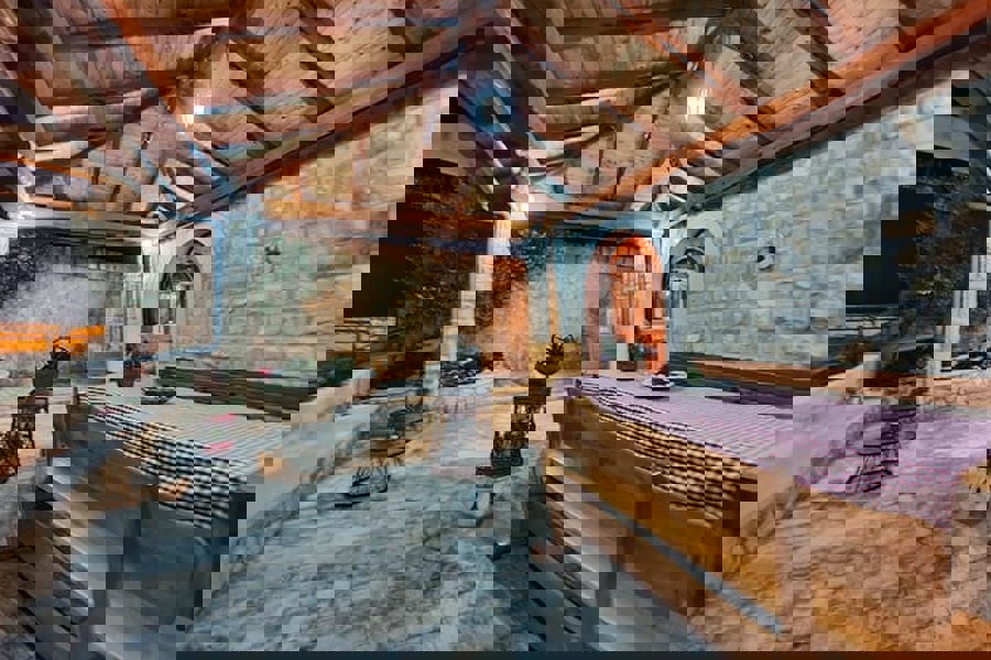 Villa con piscina e vista mare