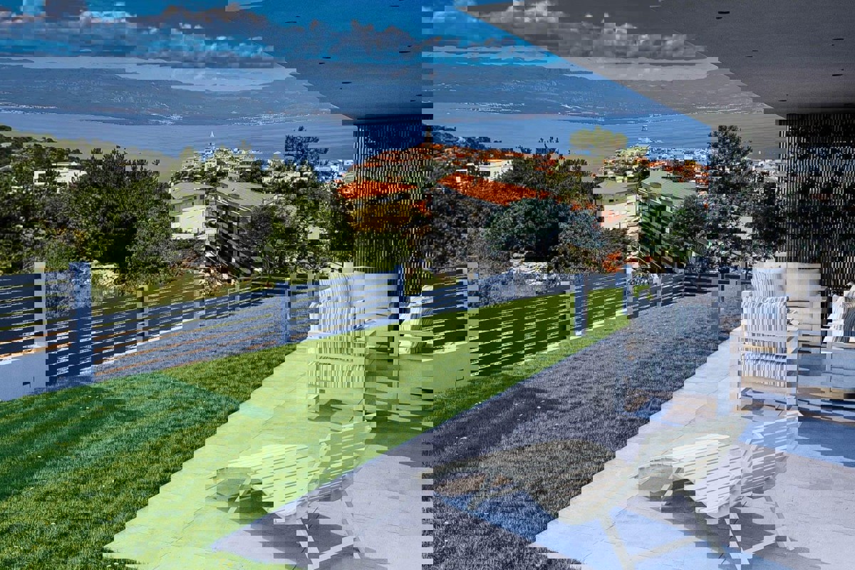 Appartamento con vista mare e monolocale aggiuntivo