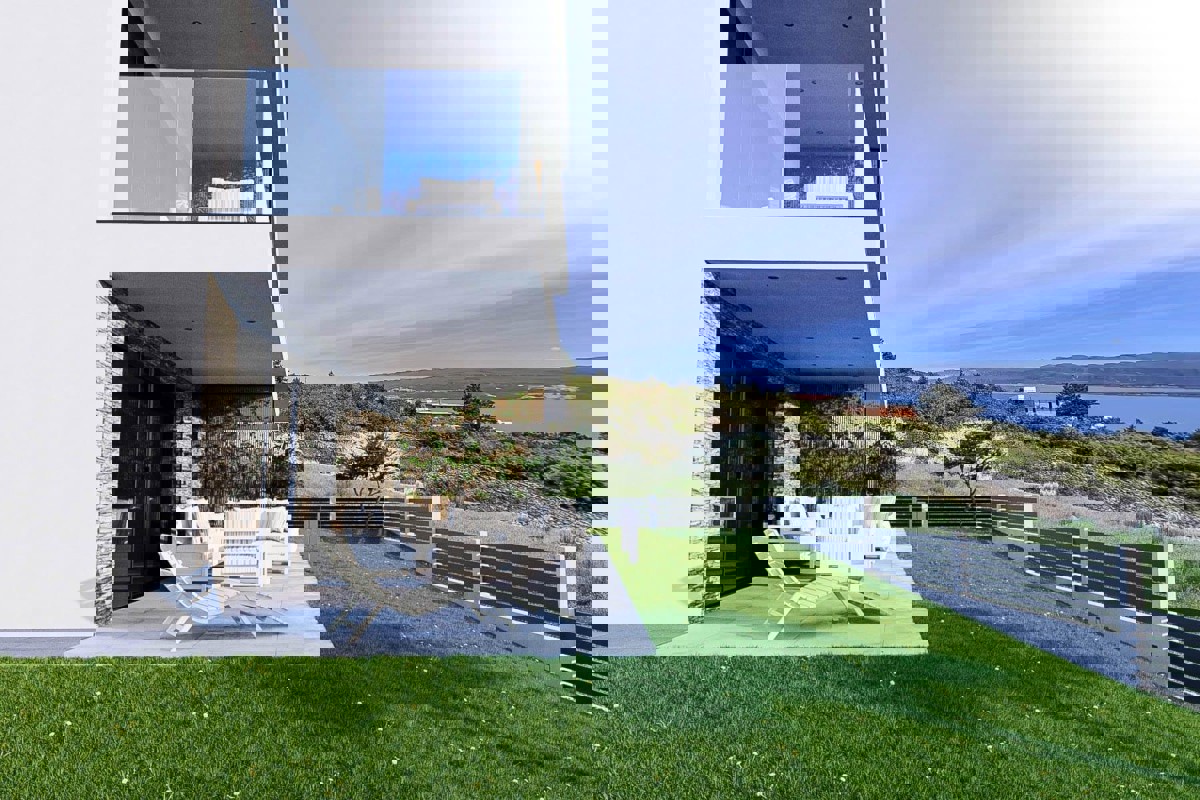 Appartamento con vista mare e monolocale aggiuntivo