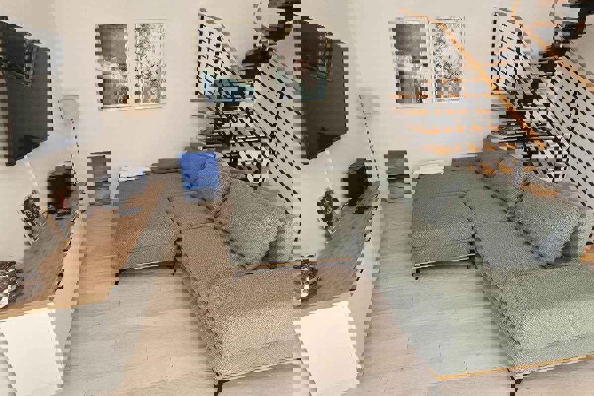 Appartamento duplex con giardino