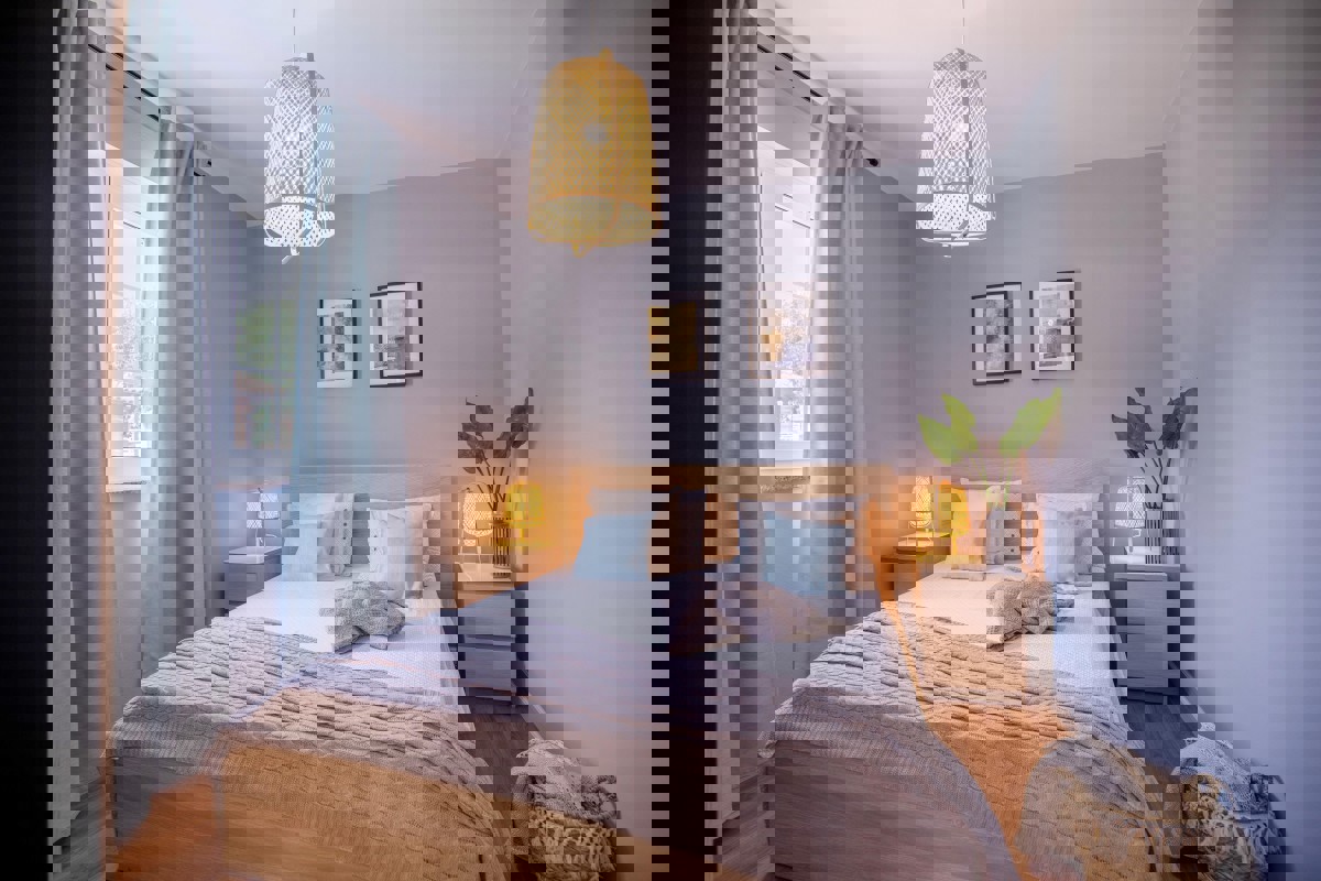 Casa con piscina e giardino vicino al mare