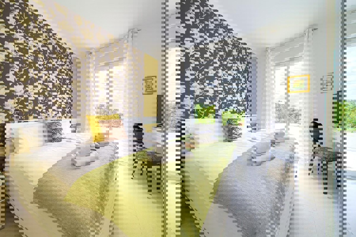 Villa con quattro appartamenti e vista mare