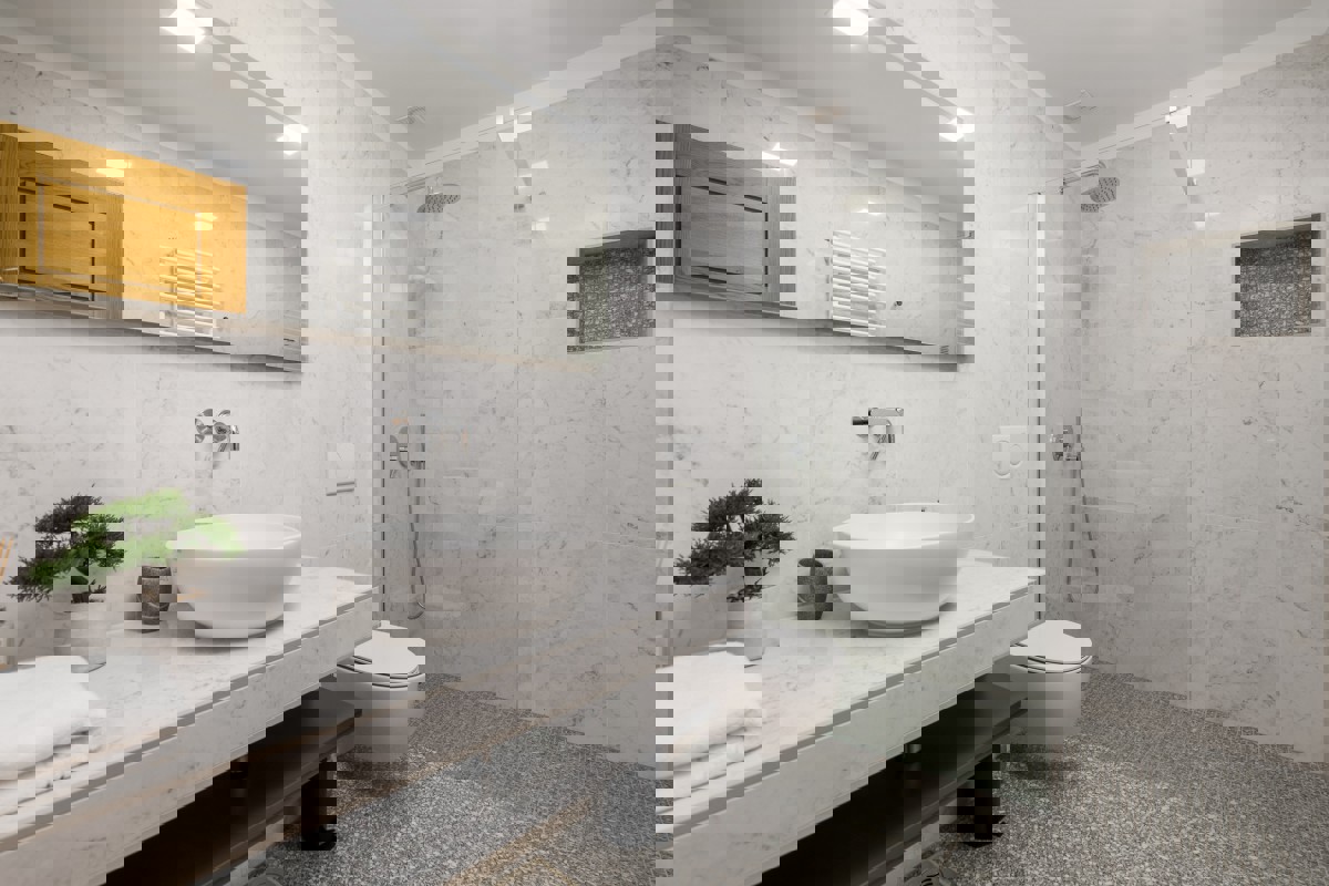 Magnifica villa con vista spettacolare sul mare