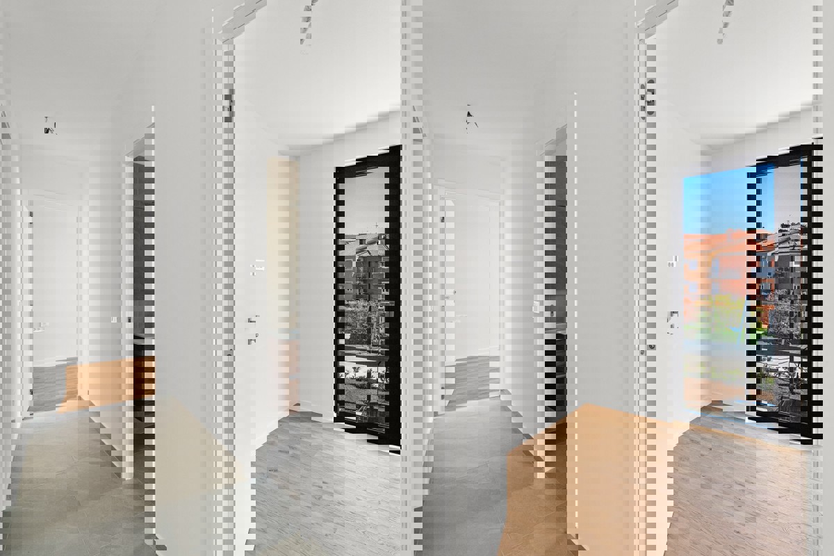 Appartamento con una camera da letto, terrazza e vista mare