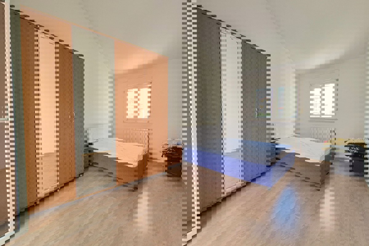 Casa familiare a schiera su due piani