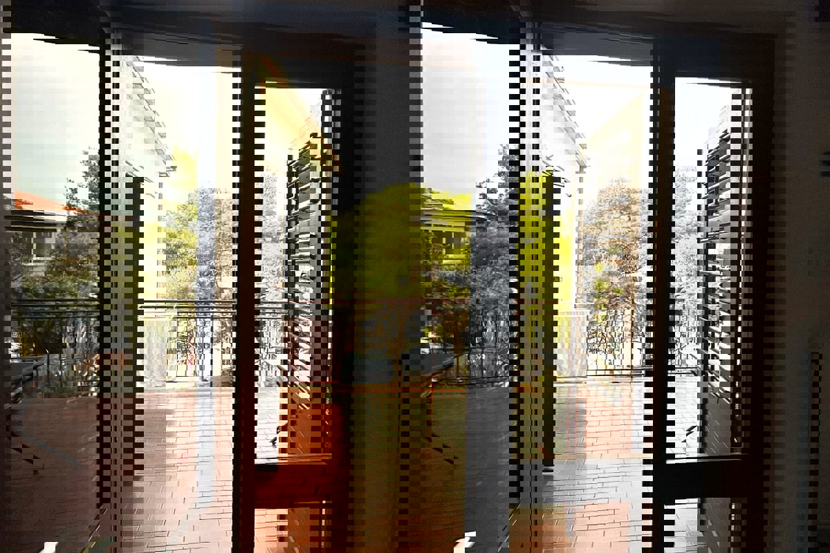 Proprietà unica in prima fila sul mare