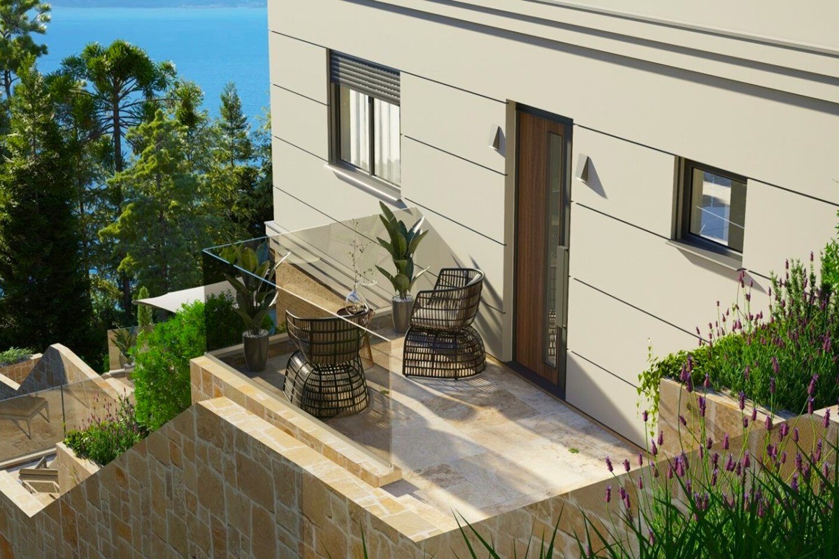 Terreno edificabile con splendida vista mare