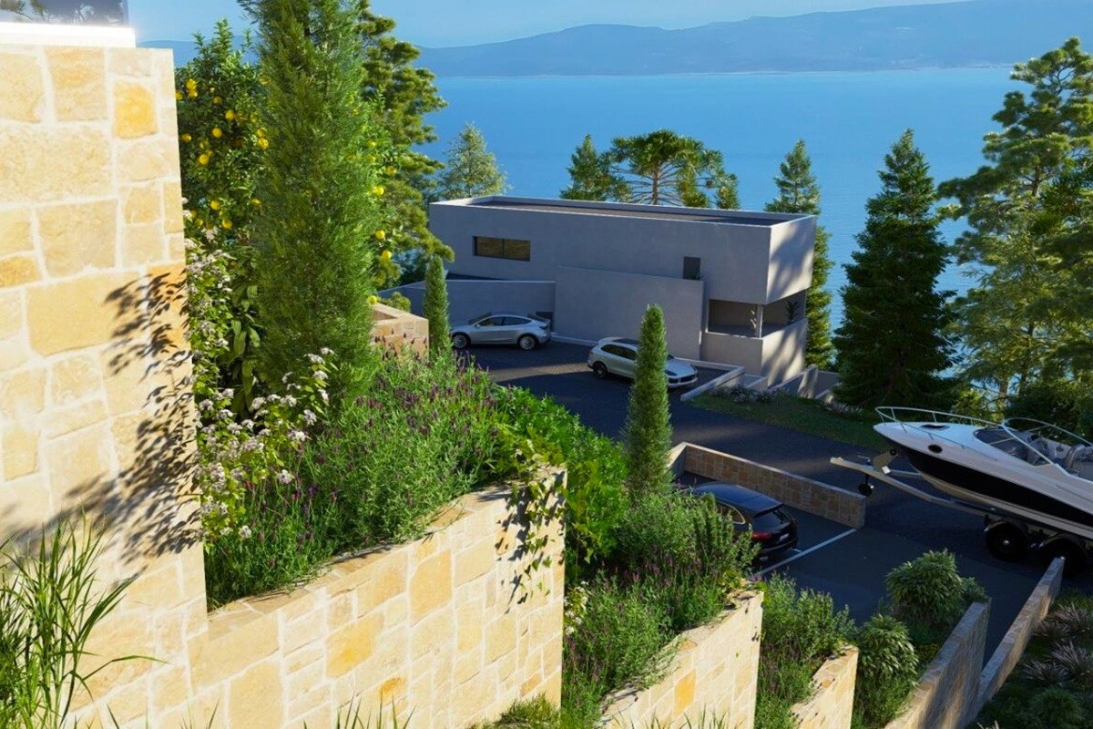 Terreno edificabile con splendida vista mare