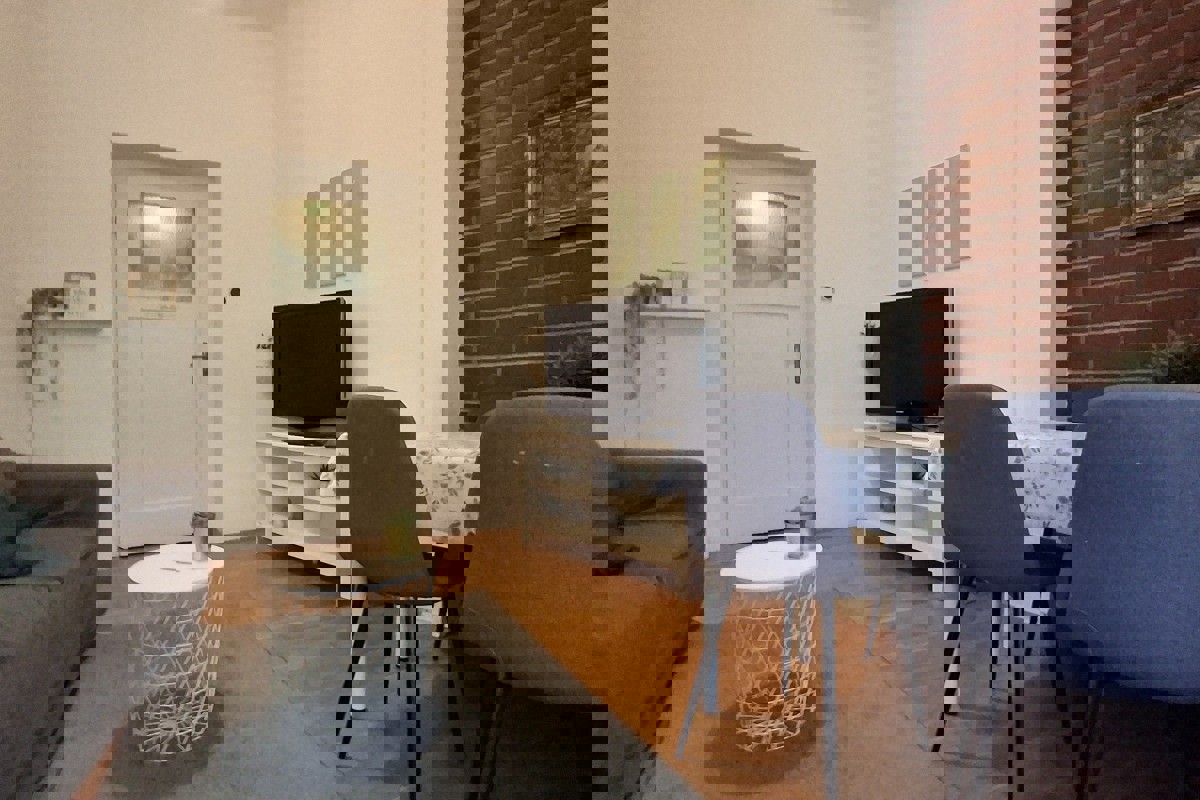 Appartamento con parcheggio - Bačvice, a 100 m dalla spiaggia