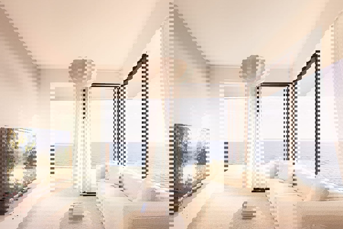 Attico in un nuovo edificio con vista mare