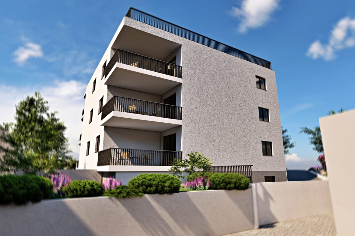 Attico con due camere da letto, terrazza sul tetto e vista mare