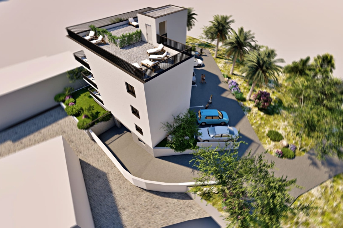 Attico con due camere da letto, terrazza sul tetto e vista mare