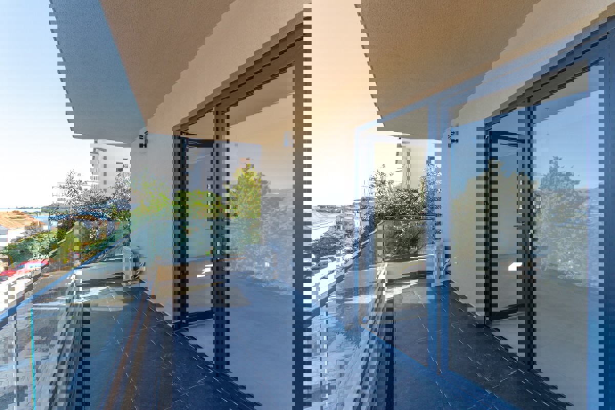 Appartamento duplex con vista mare