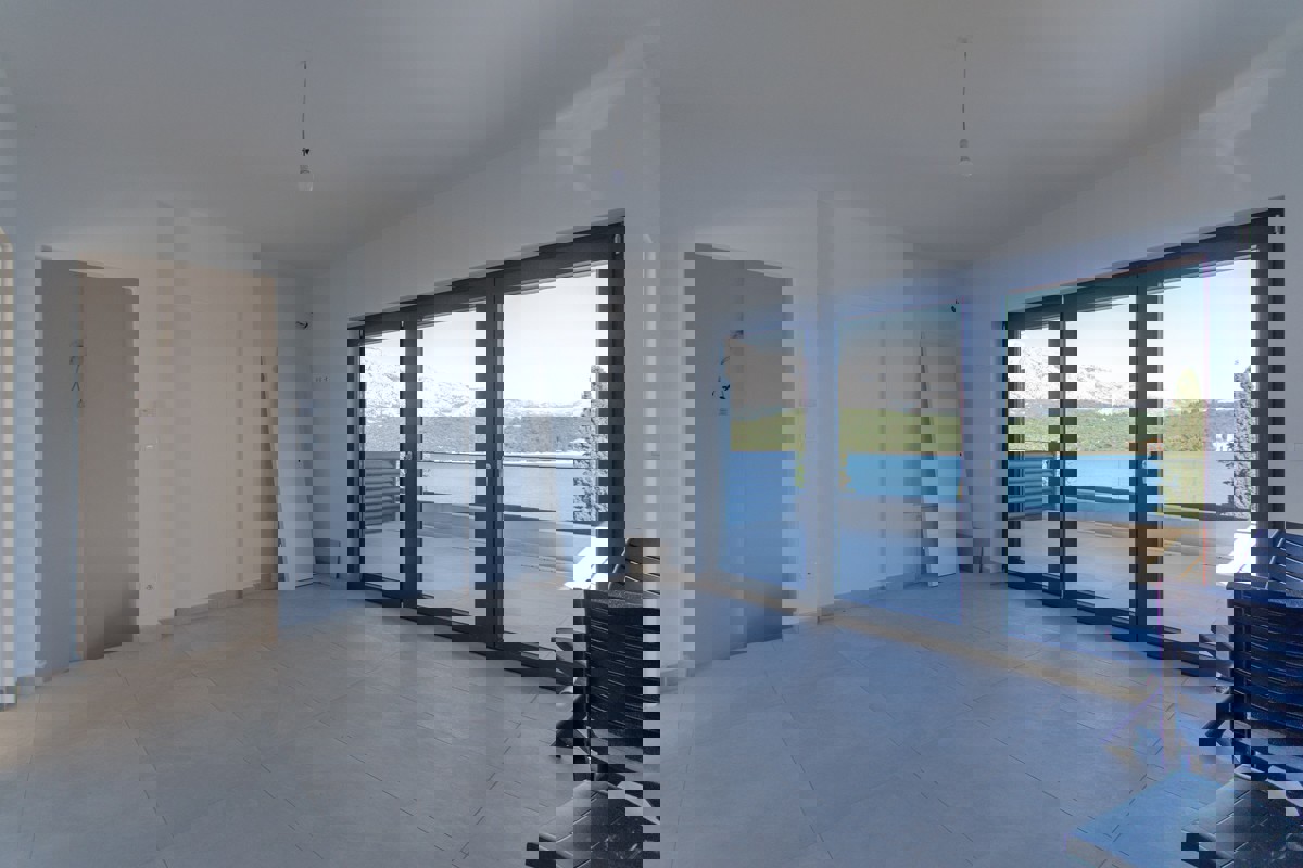 Appartamento duplex con vista mare