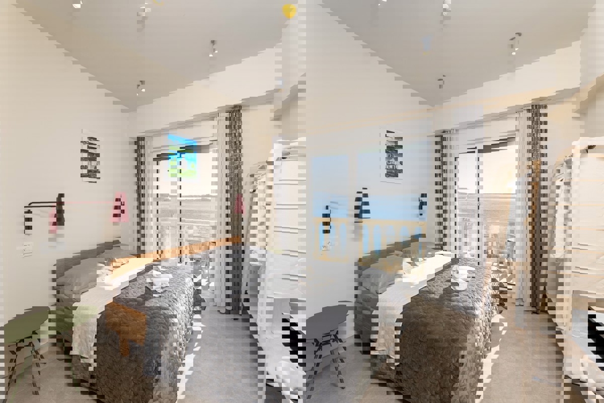 Hotel in prima fila sul mare