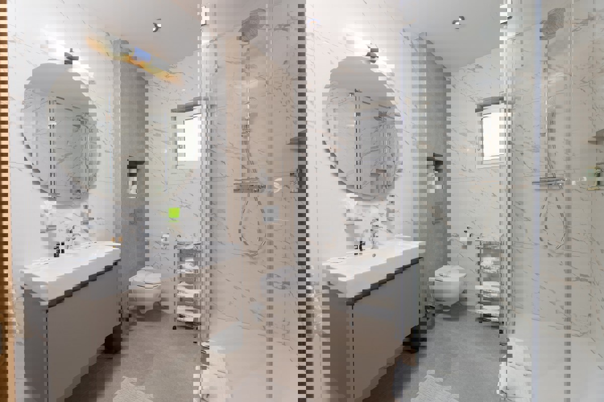 Hotel in prima fila sul mare