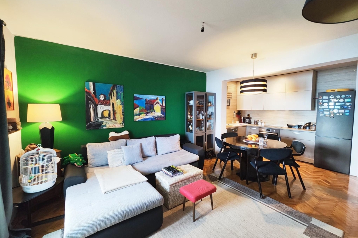 Appartamento con due camere da letto e vista mare