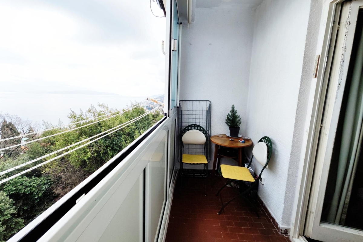 Appartamento con due camere da letto e vista mare