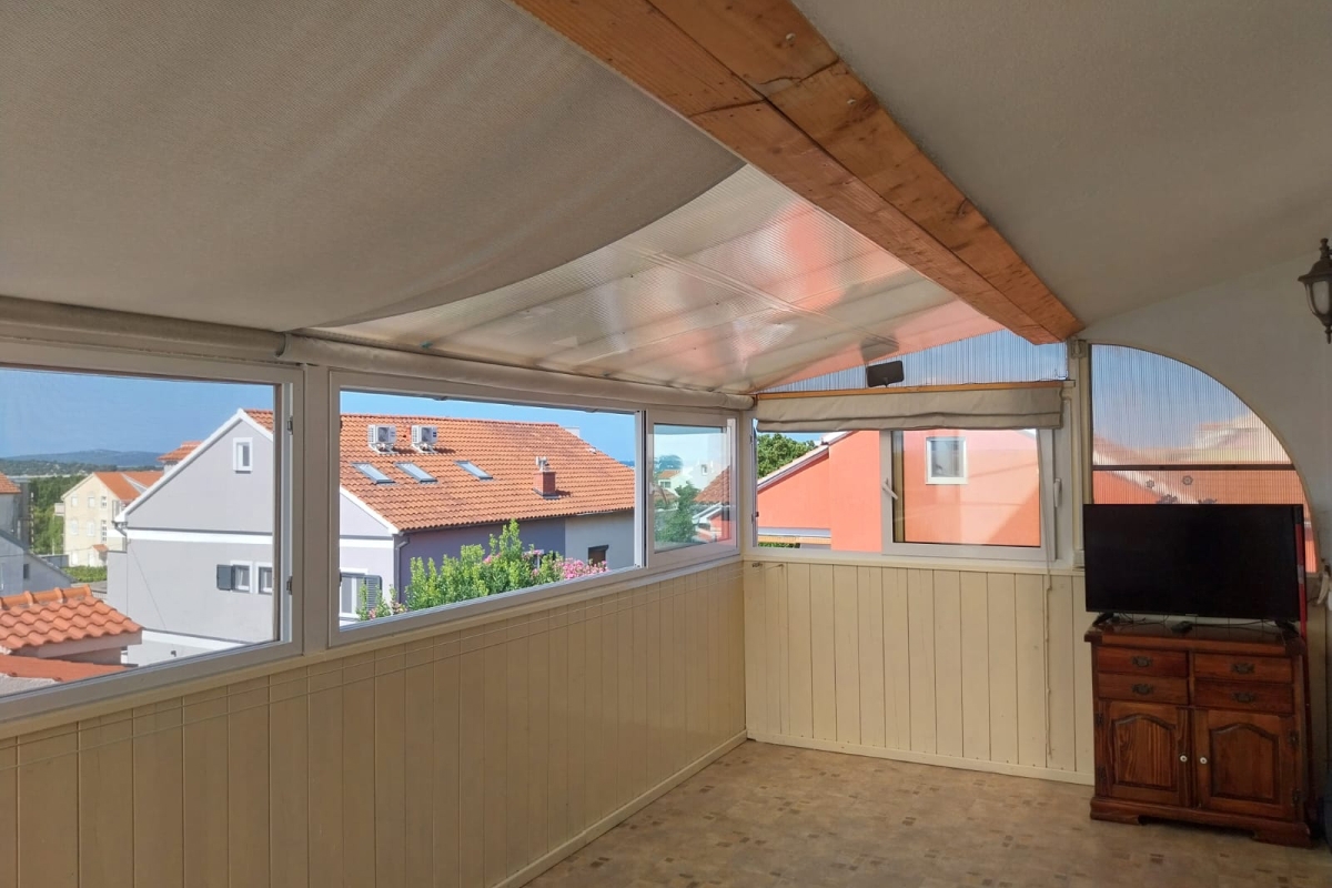 Casa plurifamiliare vicino al mare