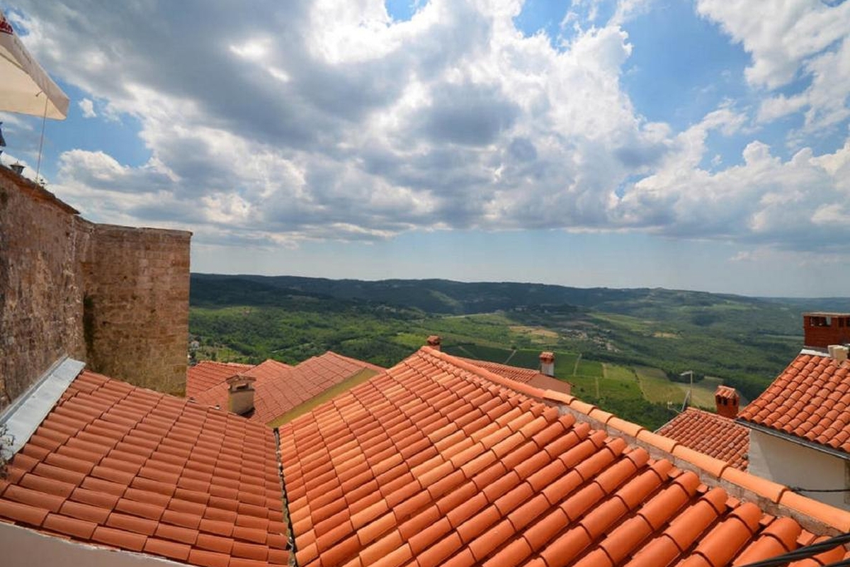 Casa in pietra nel centro storico