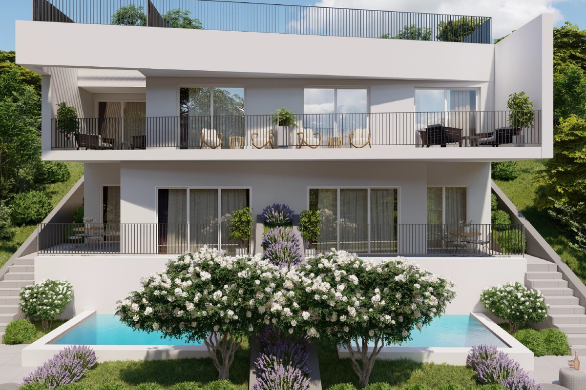 Appartamento duplex in seconda fila dal mare
