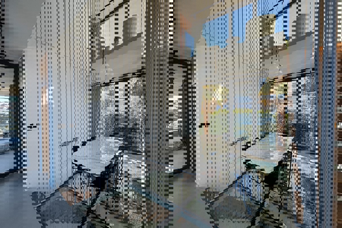 Villa esclusiva con piscina e vista mare