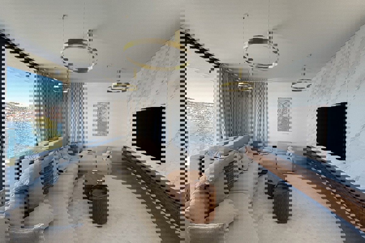 Villa esclusiva con piscina e vista mare