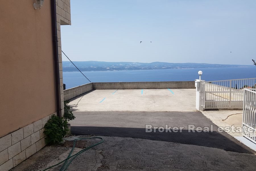 Palazzina con vista sul mare aperto