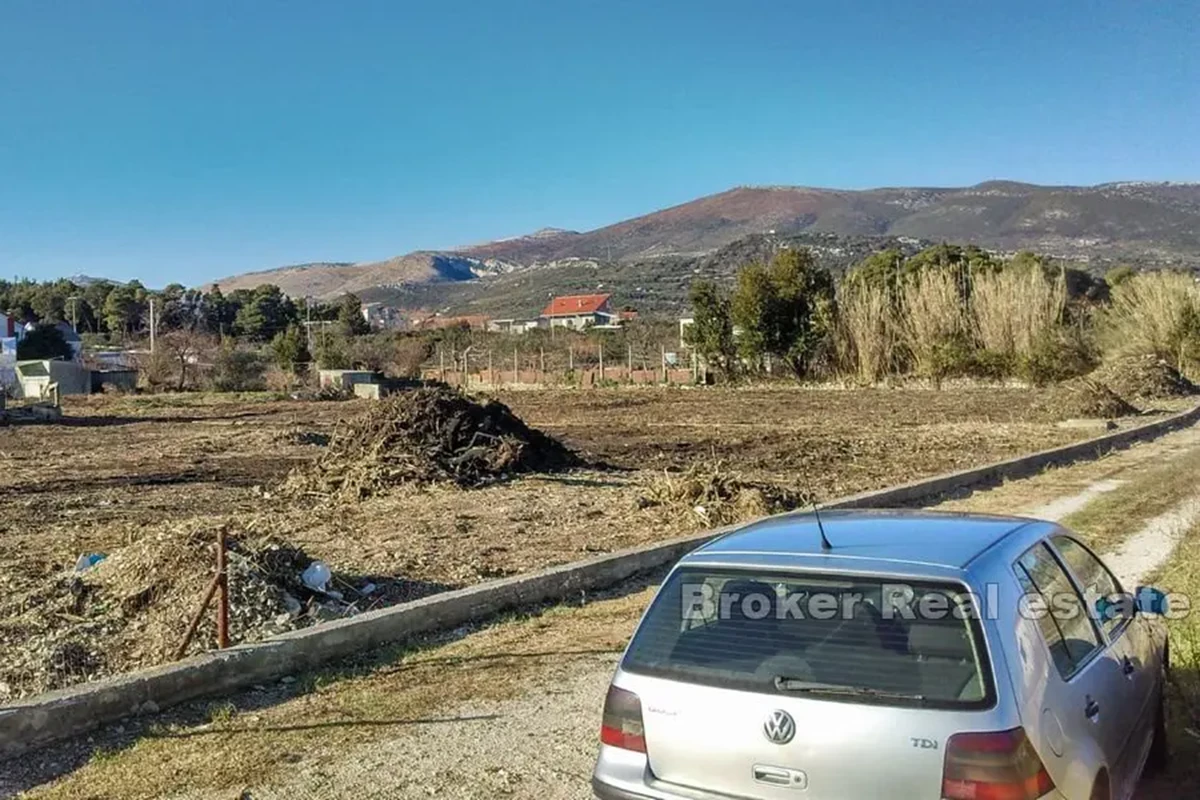 Terreno edificabile vicino al mare