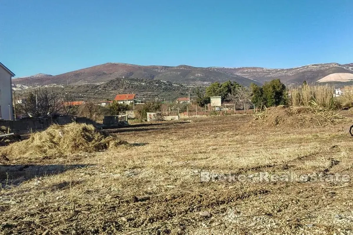 Terreno edificabile vicino al mare