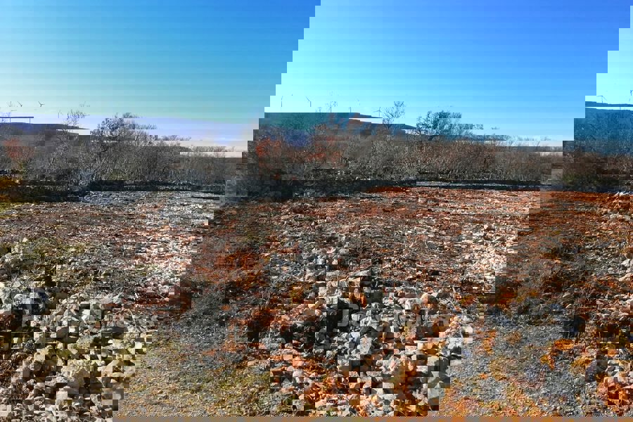 Terreno edificabile nell'entroterra