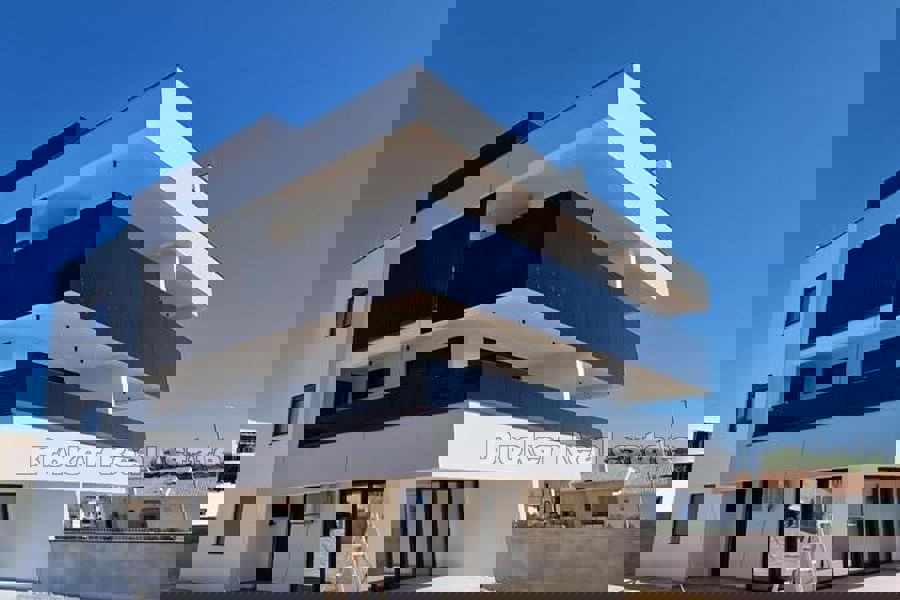 Appartamento di lusso con piscina