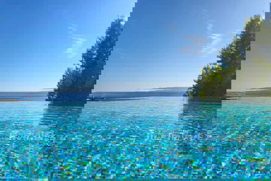 Villa di lusso con vista mare