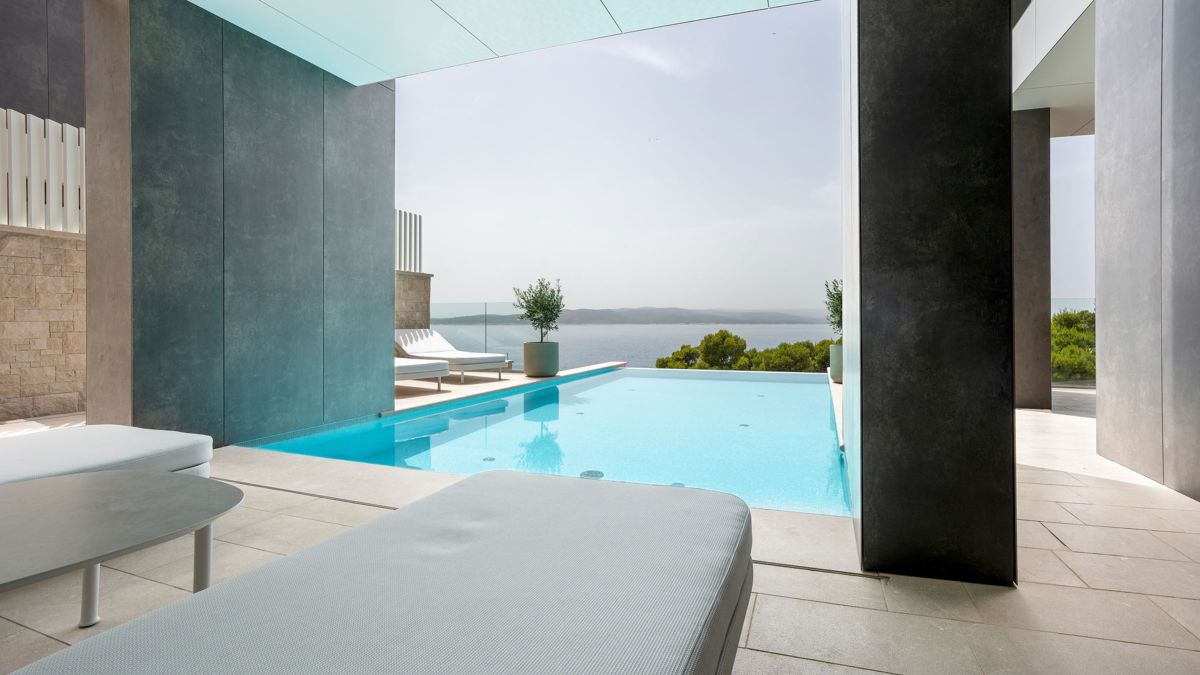 Villa di lusso con una bellissima vista e vicino al mare