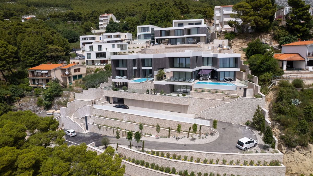 Villa di lusso con una bellissima vista e vicino al mare