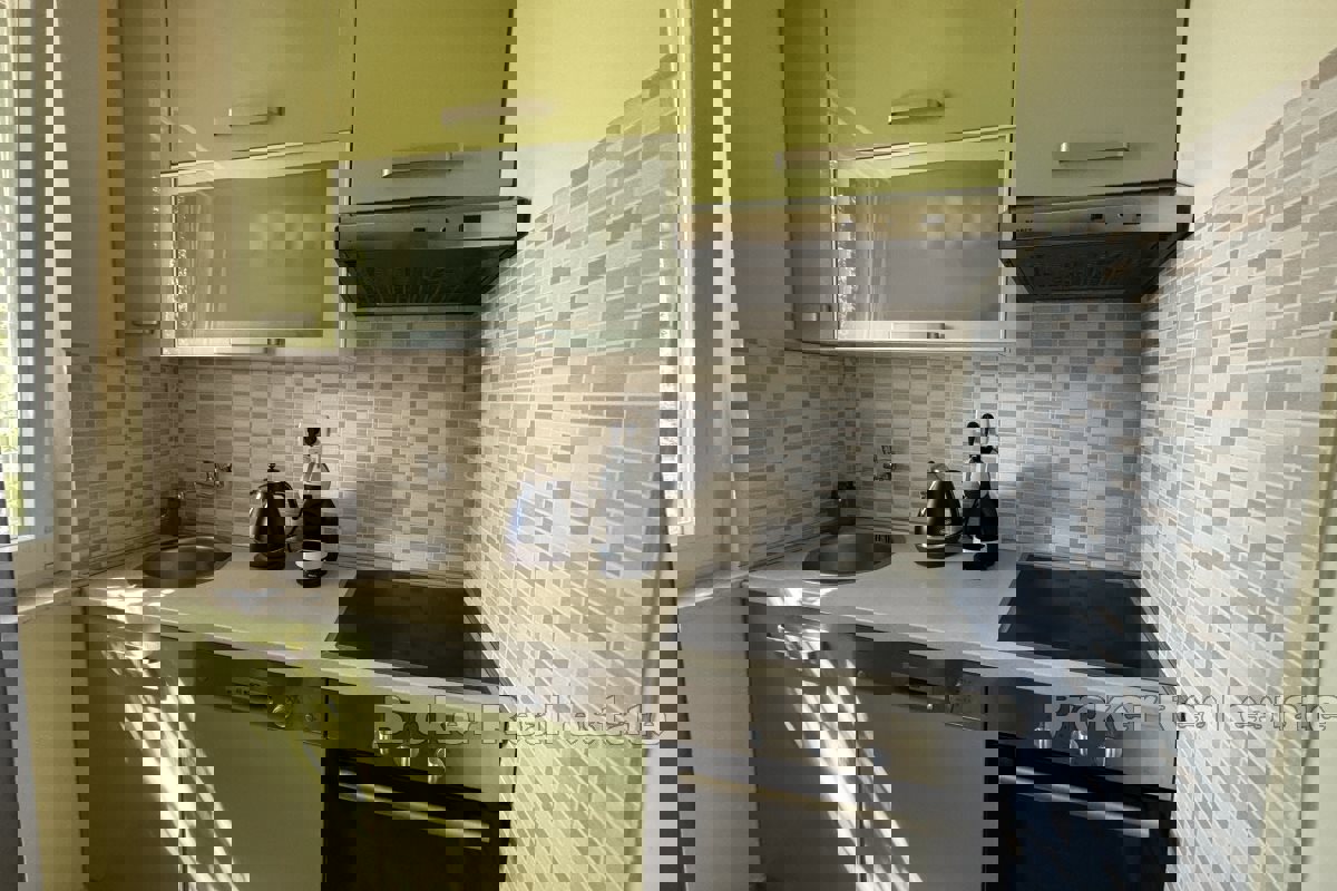 Casa bifamiliare vicino al mare