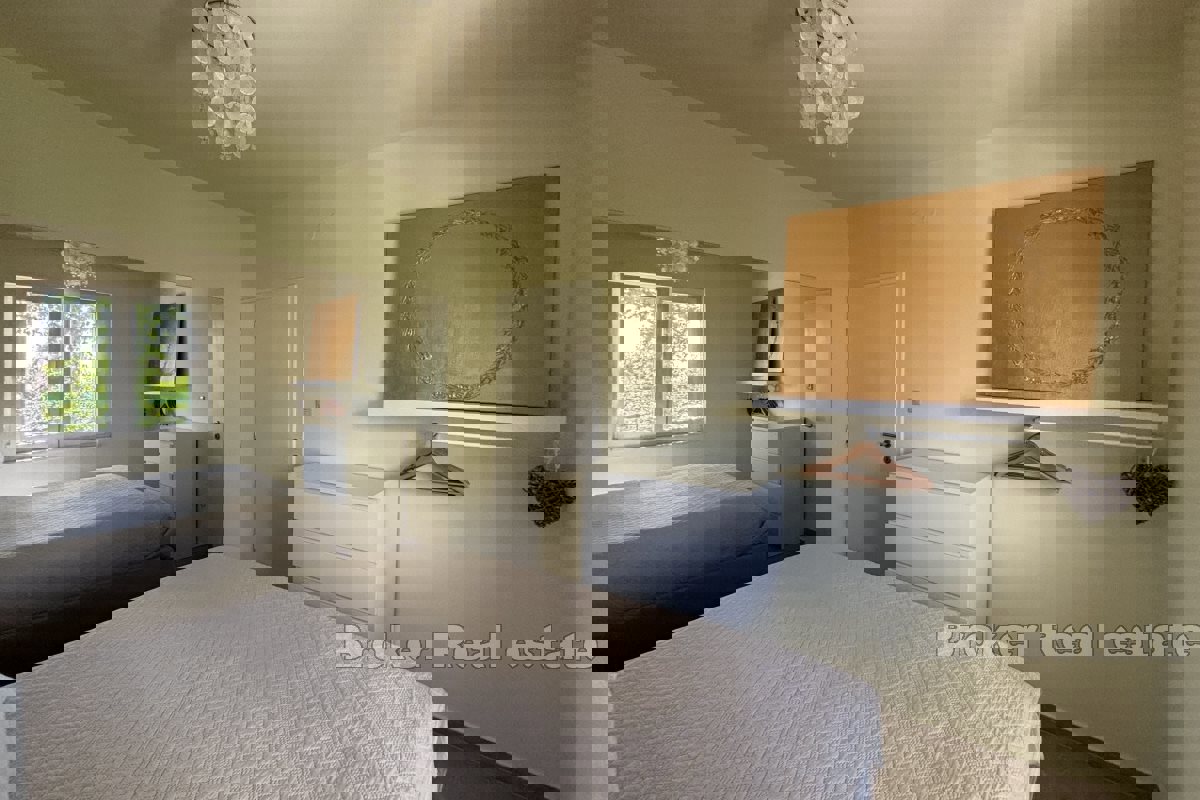 Casa bifamiliare vicino al mare