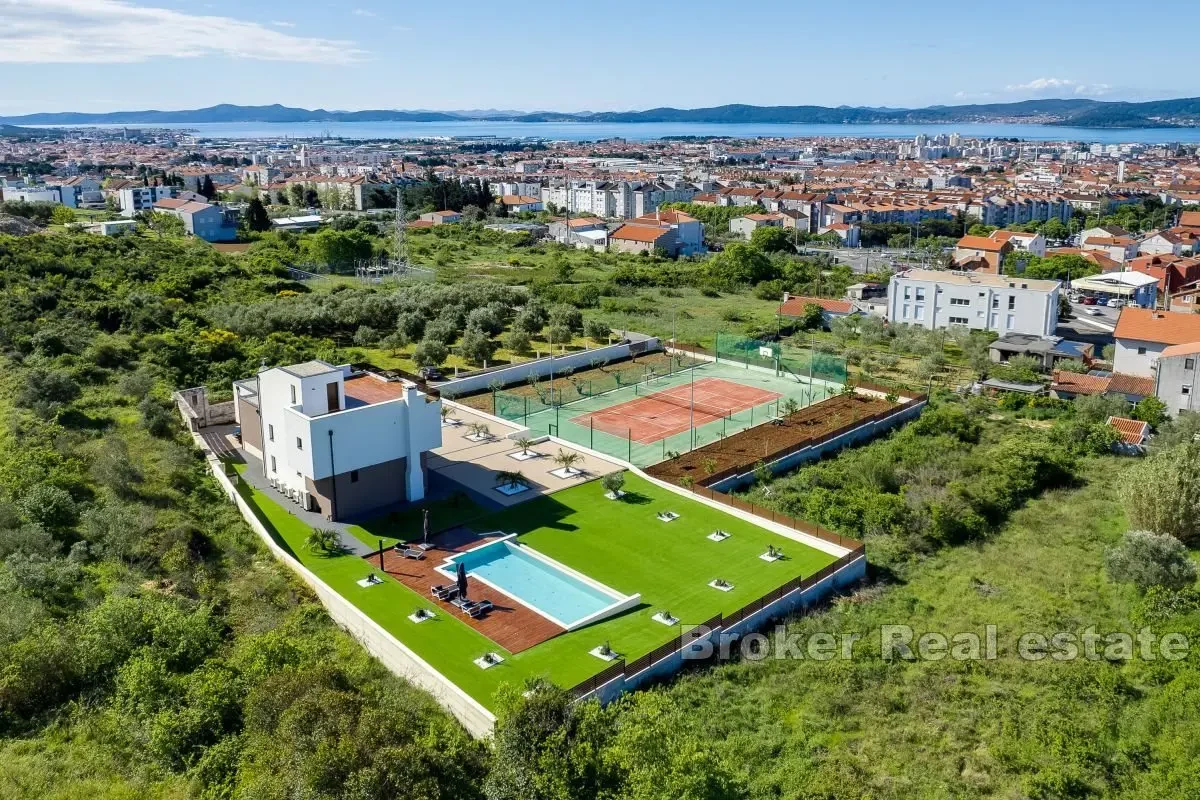 Una straordinaria villa con vista sul mare