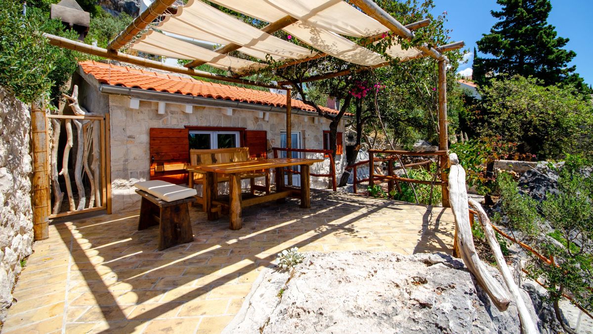 Incantevole casa in riva al mare