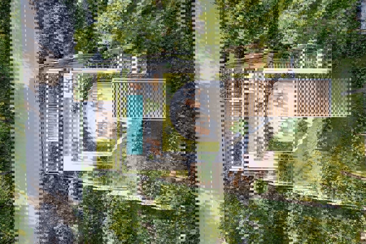 Terreno con vista mare e concessione edilizia