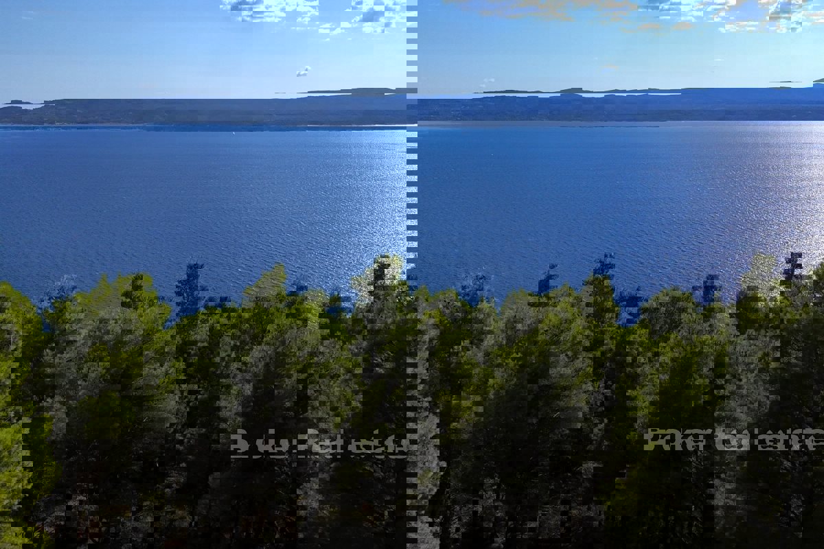 Terreno con vista mare e concessione edilizia