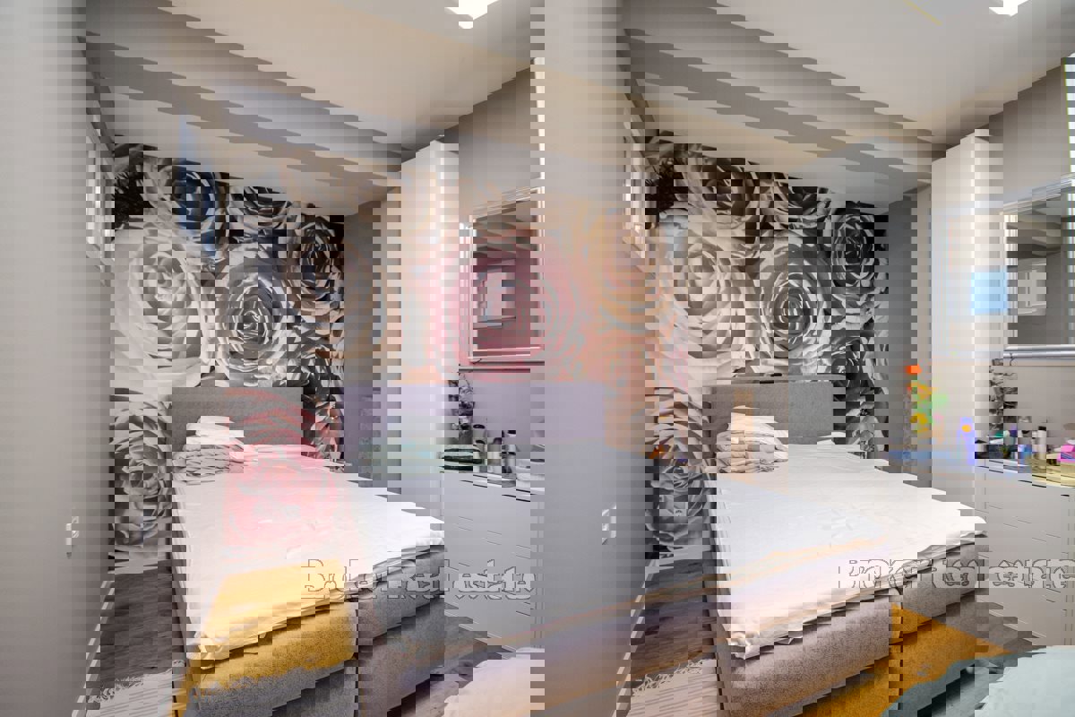 Villa con piscina, vicino al mare