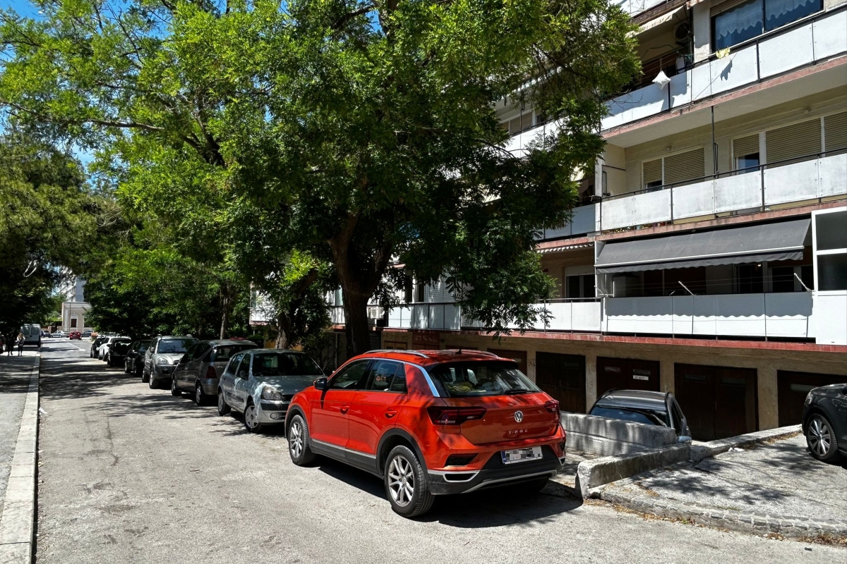 Appartamento con due camere da letto e balcone