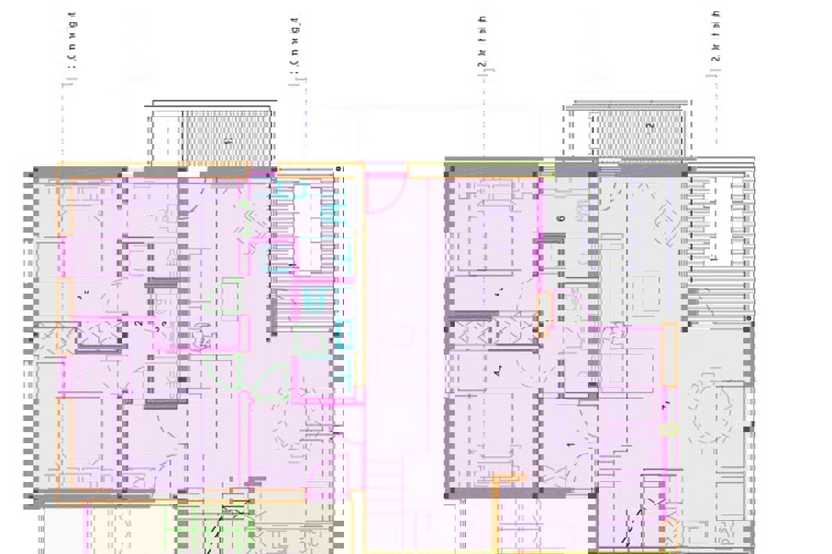 Attico con piscina e parcheggio