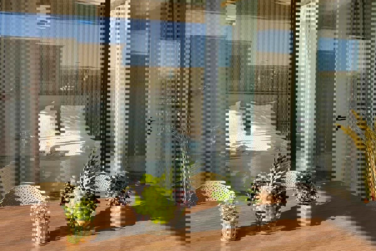 Appartamento prima fila al mare con piscina